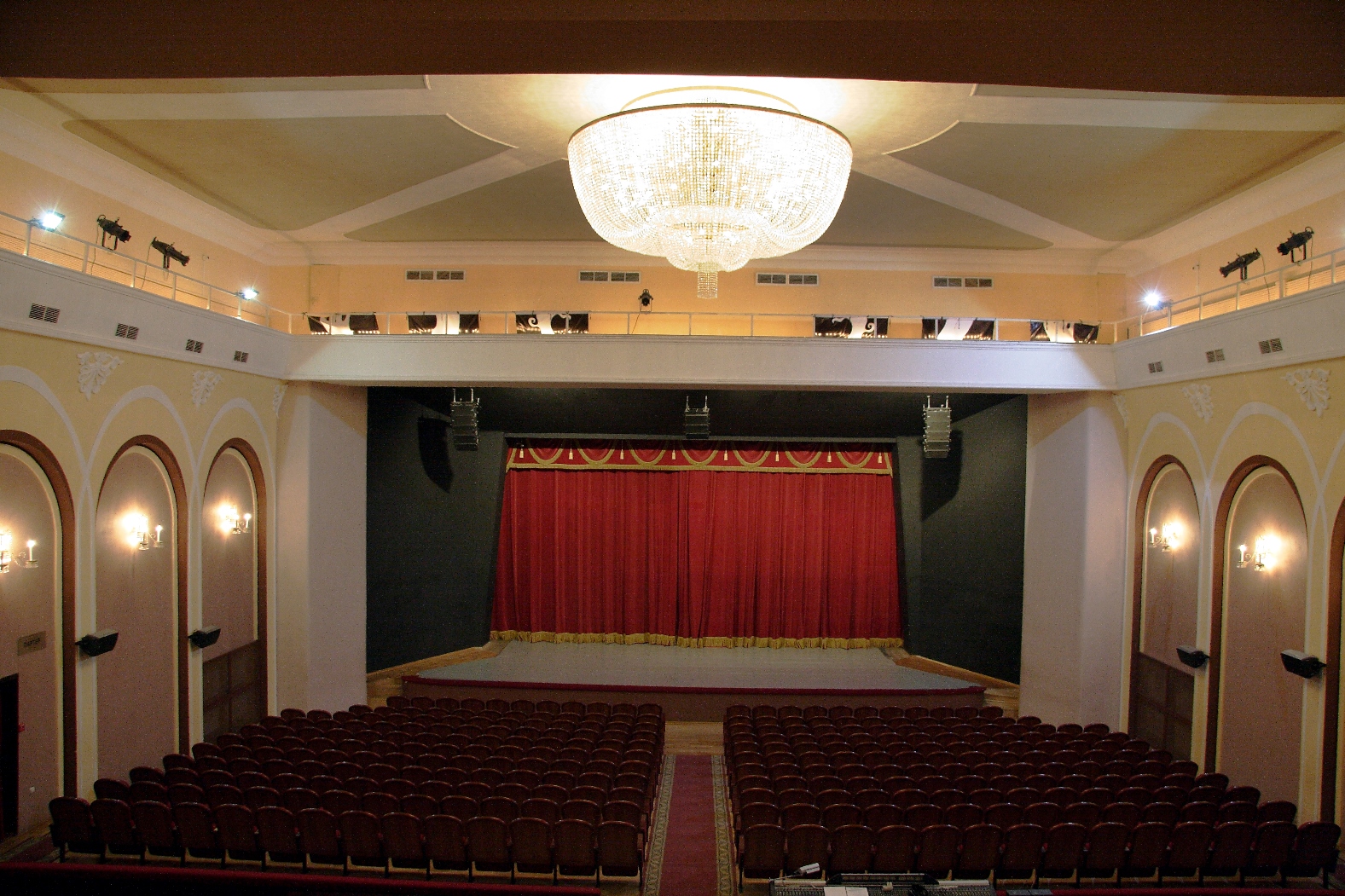 Оренбургский государственный областной театр музыкальной комедии